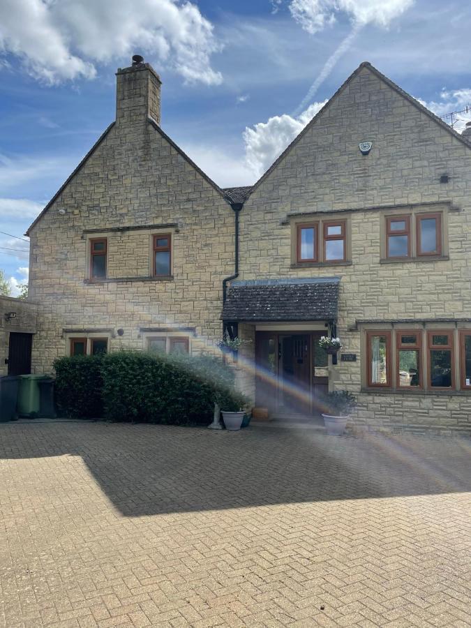 Cotswolds Luxury House In Central Bourton Large Sleeps 2-11. Pet Friendly. Kültér fotó