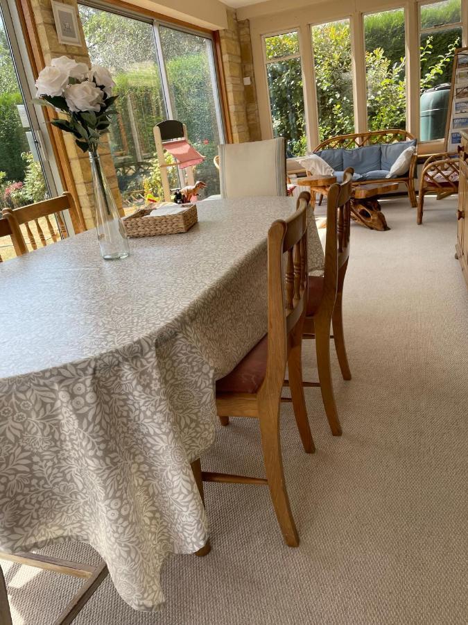 Cotswolds Luxury House In Central Bourton Large Sleeps 2-11. Pet Friendly. Kültér fotó